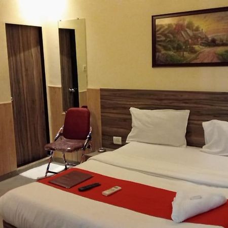 Terminus Square Hotel Kurla Kültér fotó