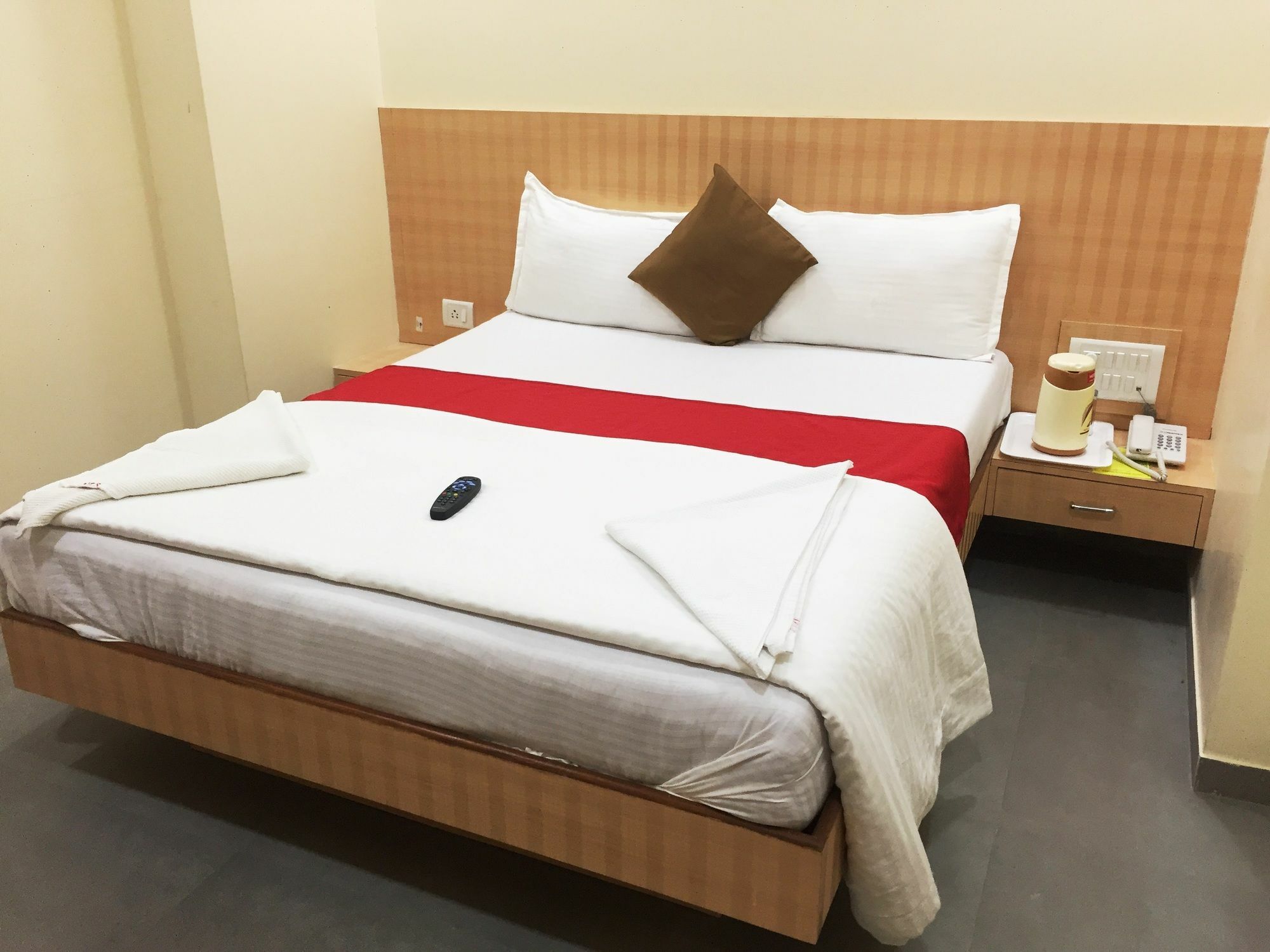 Terminus Square Hotel Kurla Kültér fotó