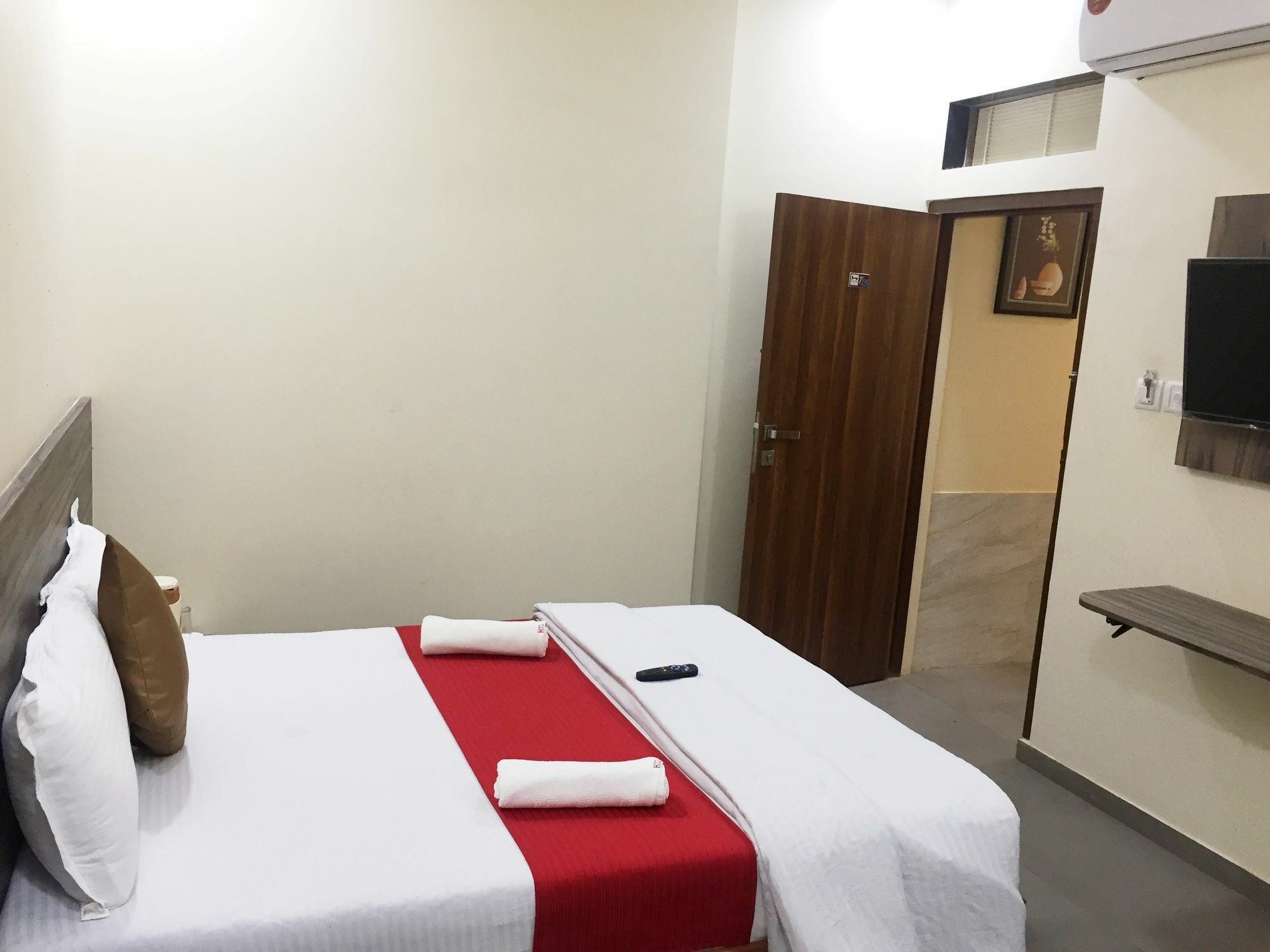 Terminus Square Hotel Kurla Kültér fotó