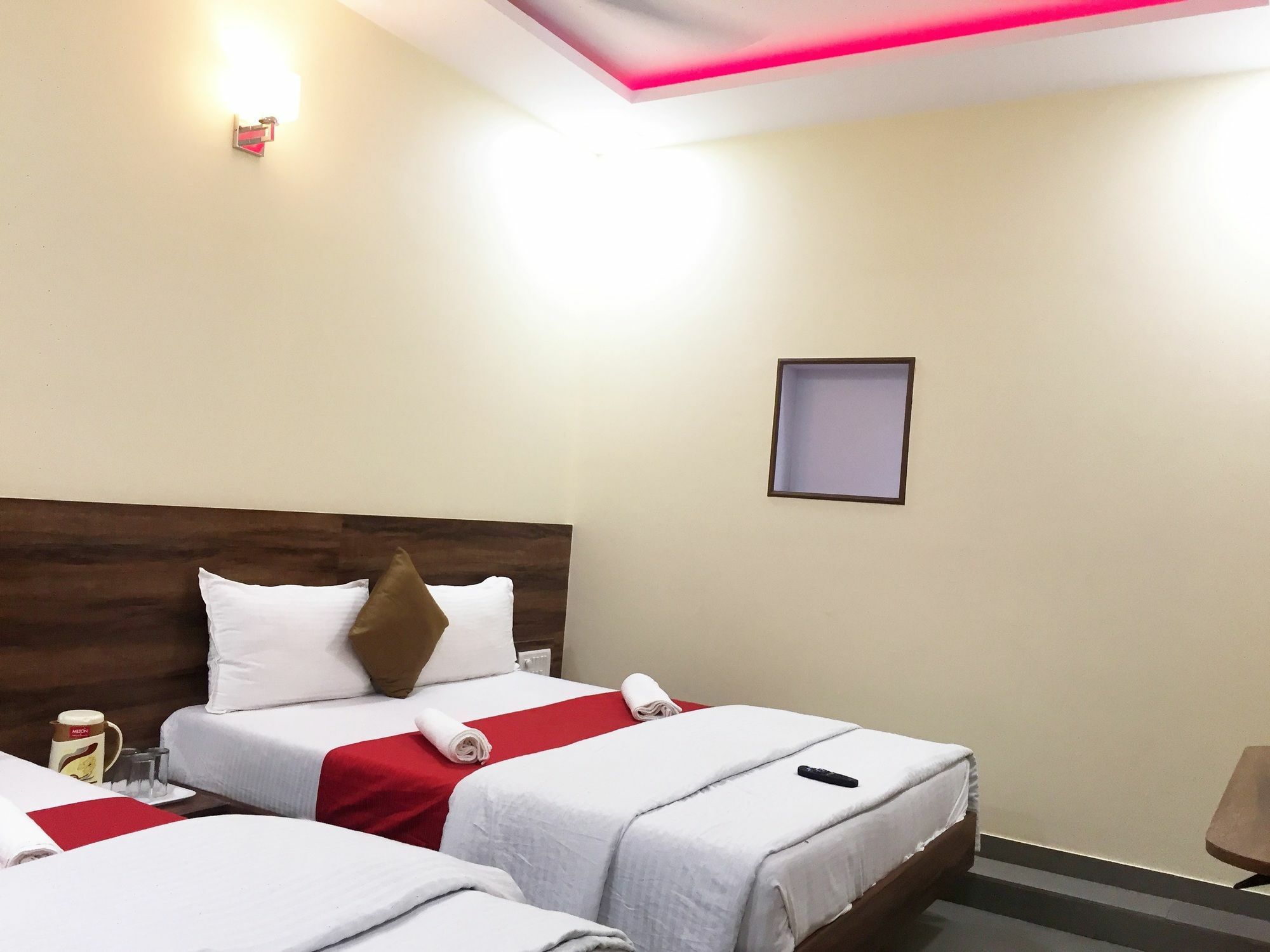 Terminus Square Hotel Kurla Kültér fotó