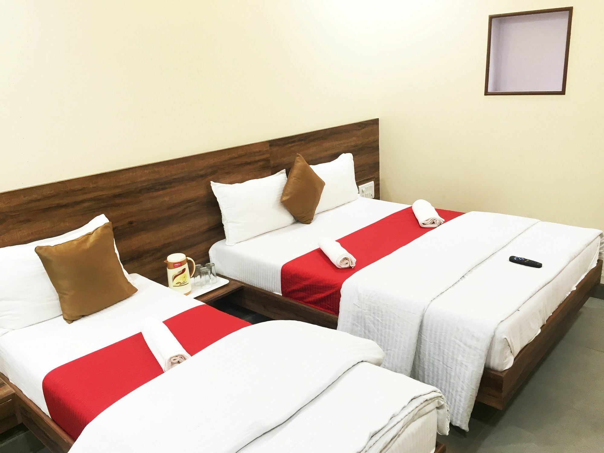 Terminus Square Hotel Kurla Kültér fotó