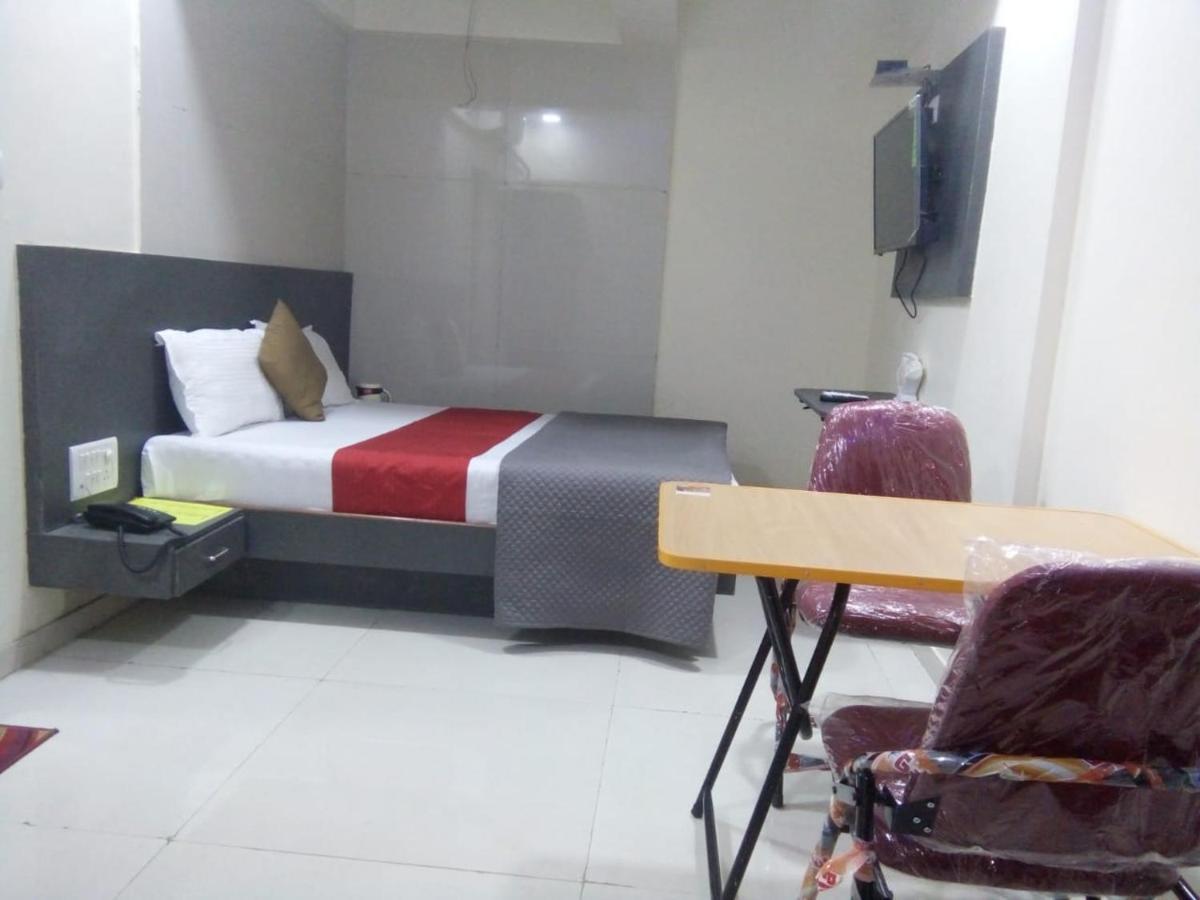 Terminus Square Hotel Kurla Kültér fotó